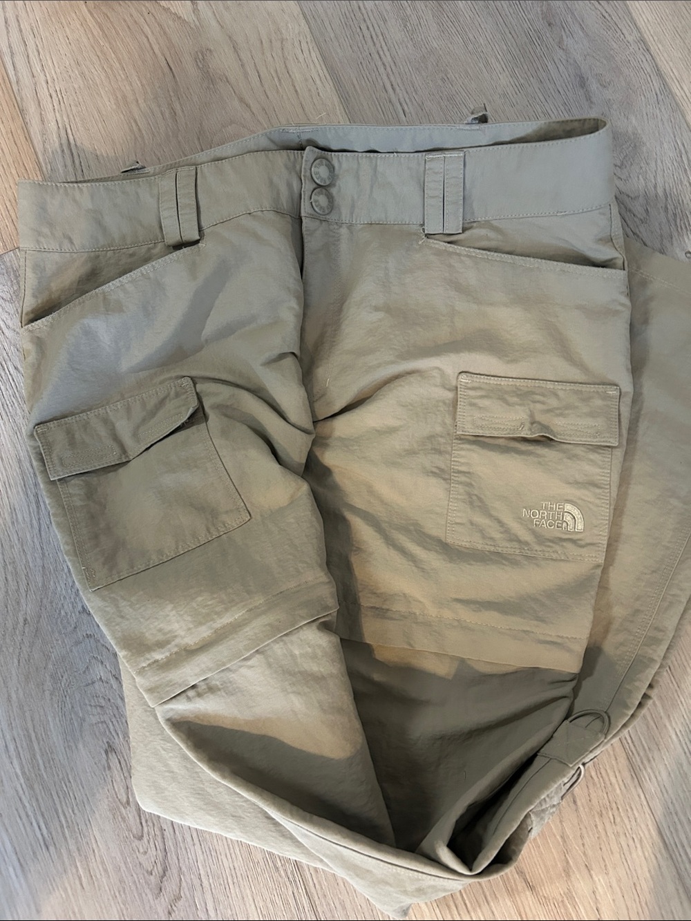The North Face Women’s khaki zip away Hiking pants